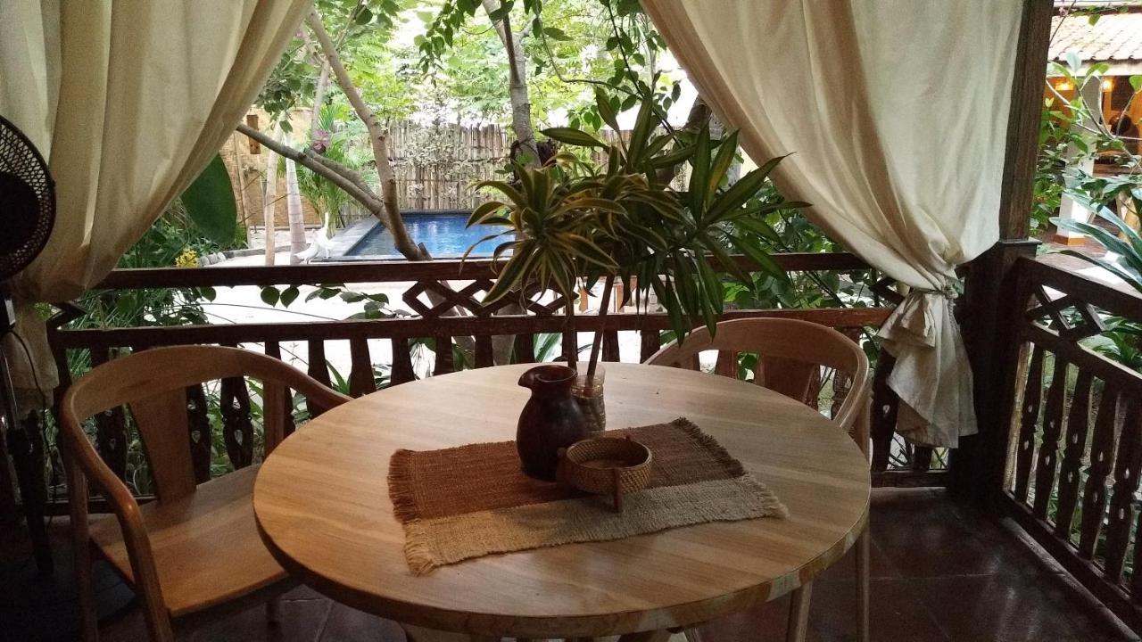 Villas Light House - Eco-Traditional Joglo Gili Trawangan Buitenkant foto