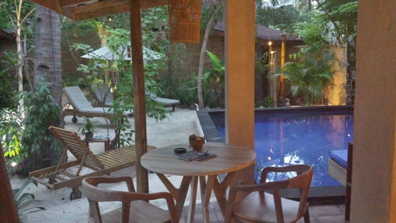 Villas Light House - Eco-Traditional Joglo Gili Trawangan Buitenkant foto