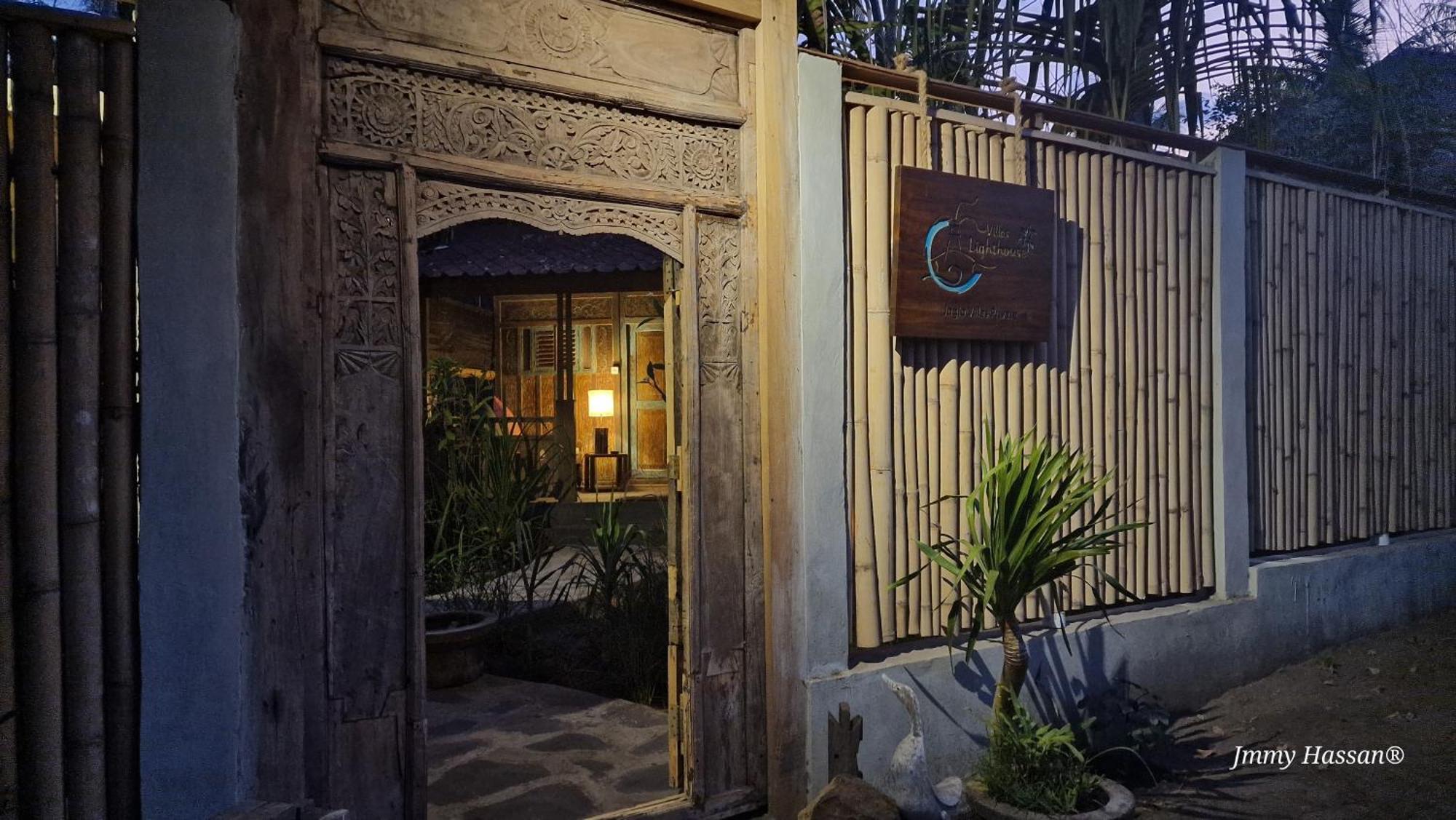 Villas Light House - Eco-Traditional Joglo Gili Trawangan Buitenkant foto