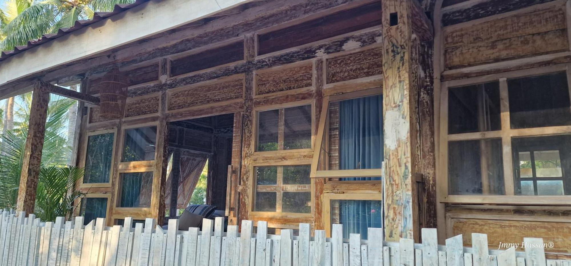 Villas Light House - Eco-Traditional Joglo Gili Trawangan Buitenkant foto