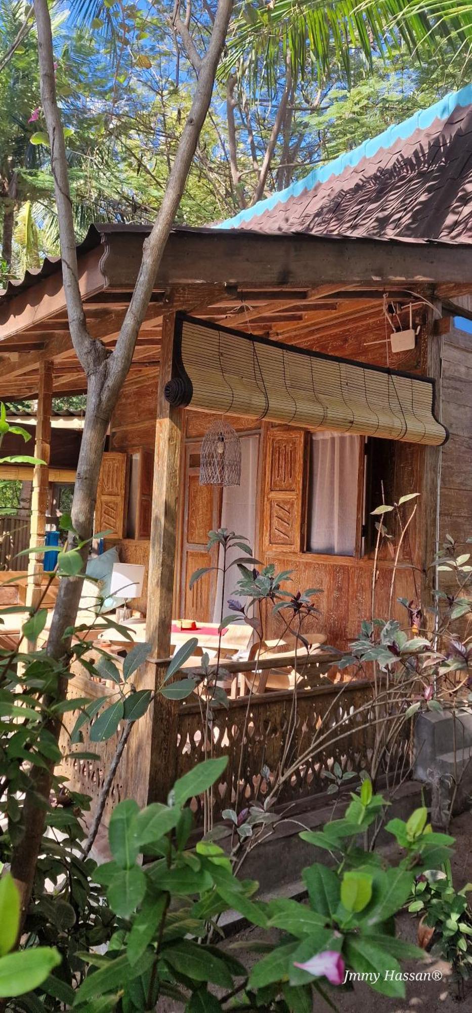 Villas Light House - Eco-Traditional Joglo Gili Trawangan Buitenkant foto
