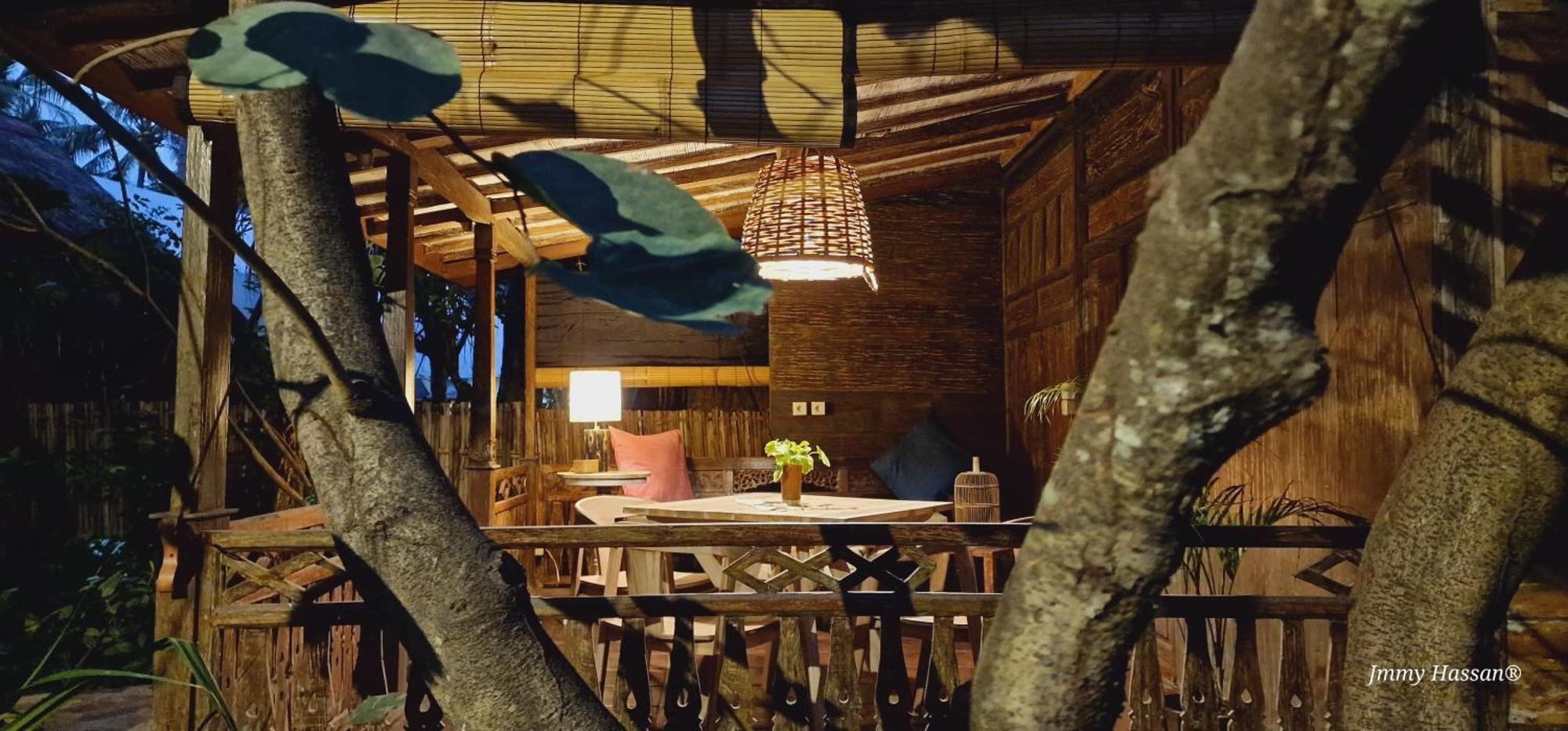 Villas Light House - Eco-Traditional Joglo Gili Trawangan Buitenkant foto