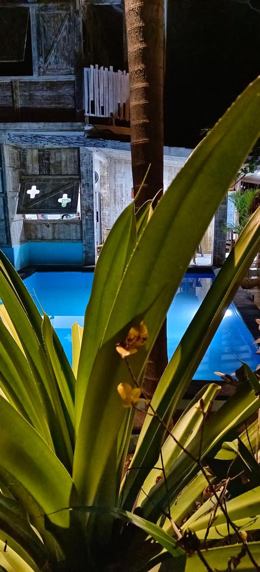 Villas Light House - Eco-Traditional Joglo Gili Trawangan Buitenkant foto