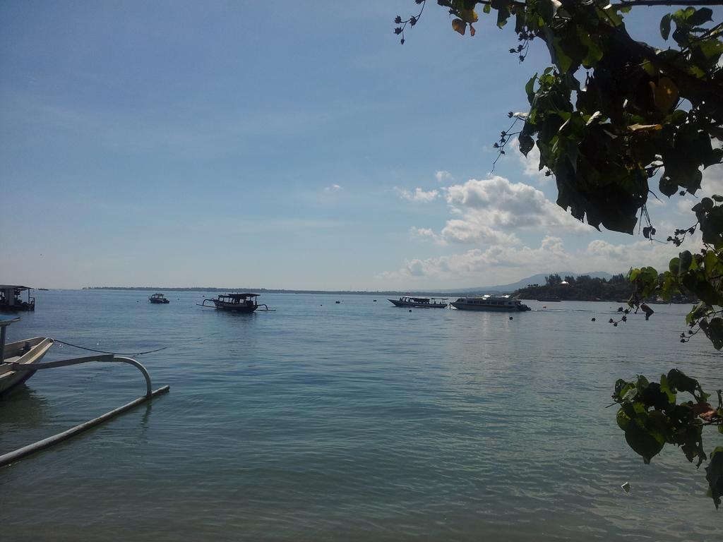 Villas Light House - Eco-Traditional Joglo Gili Trawangan Buitenkant foto